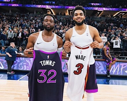 年轻球员对 年轻球员对